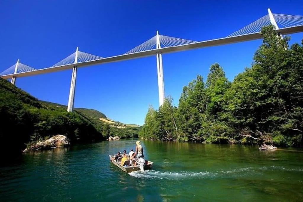 Confort, Wifi Et Garage Millau Buitenkant foto